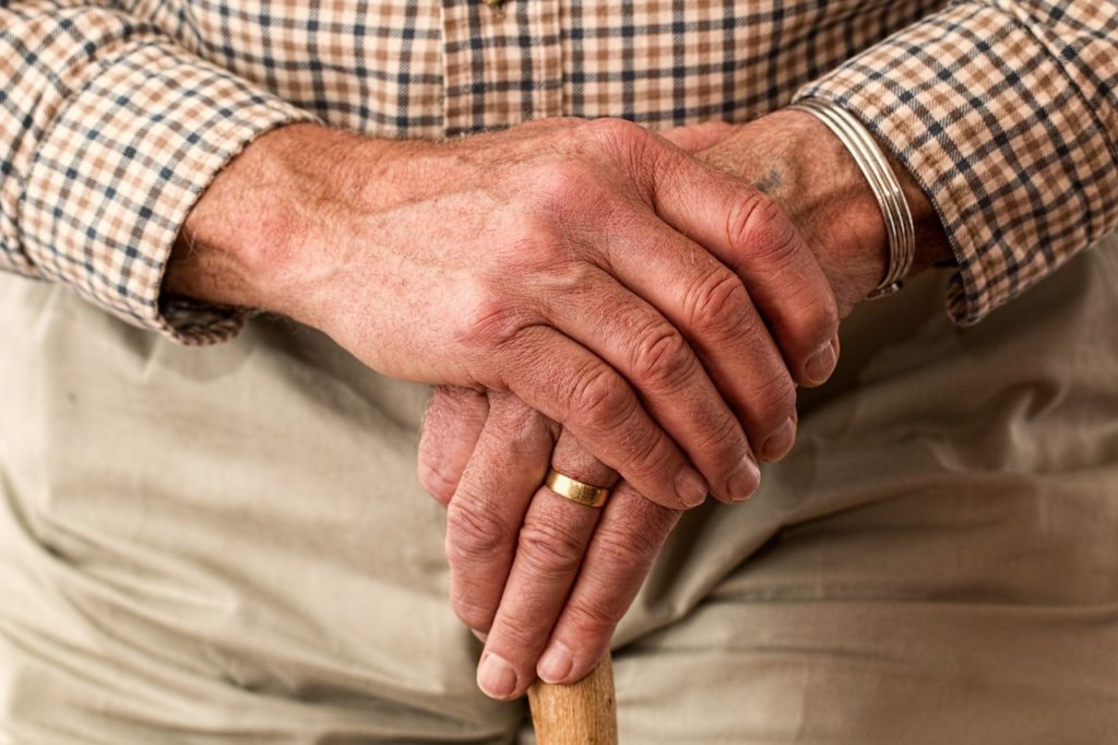 arthritis joints elderly